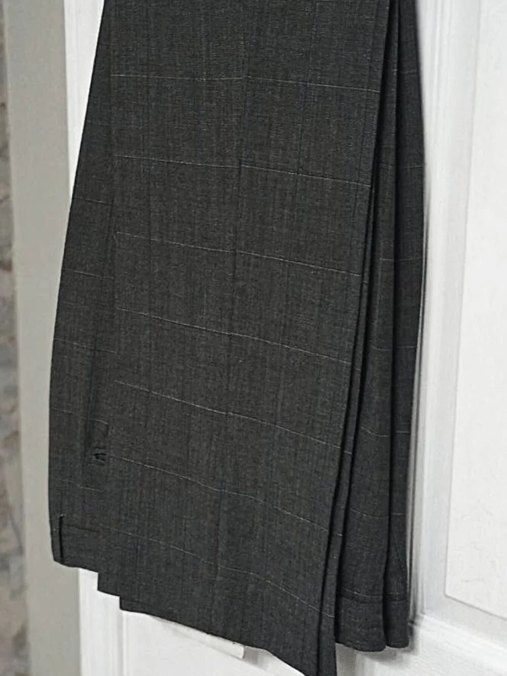 Yorkshire LTD Men Gray 2 Piece Suit 44L